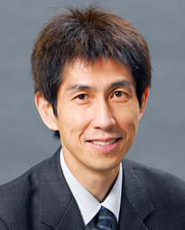 戸崎肇