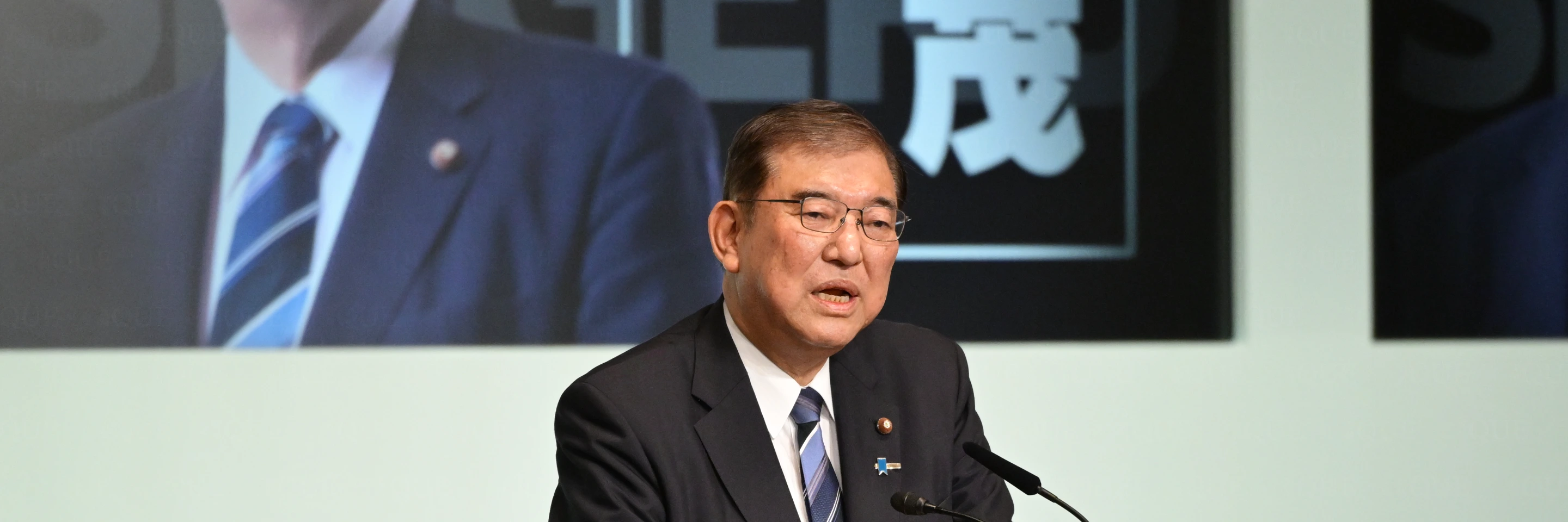 
<span>5回目の総裁選、奇策とされた総選挙、そして「熟議の国会」に至るまで</span>
