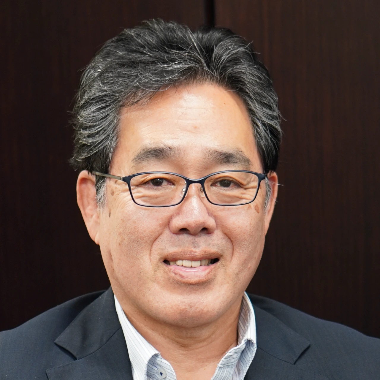 川島隆太