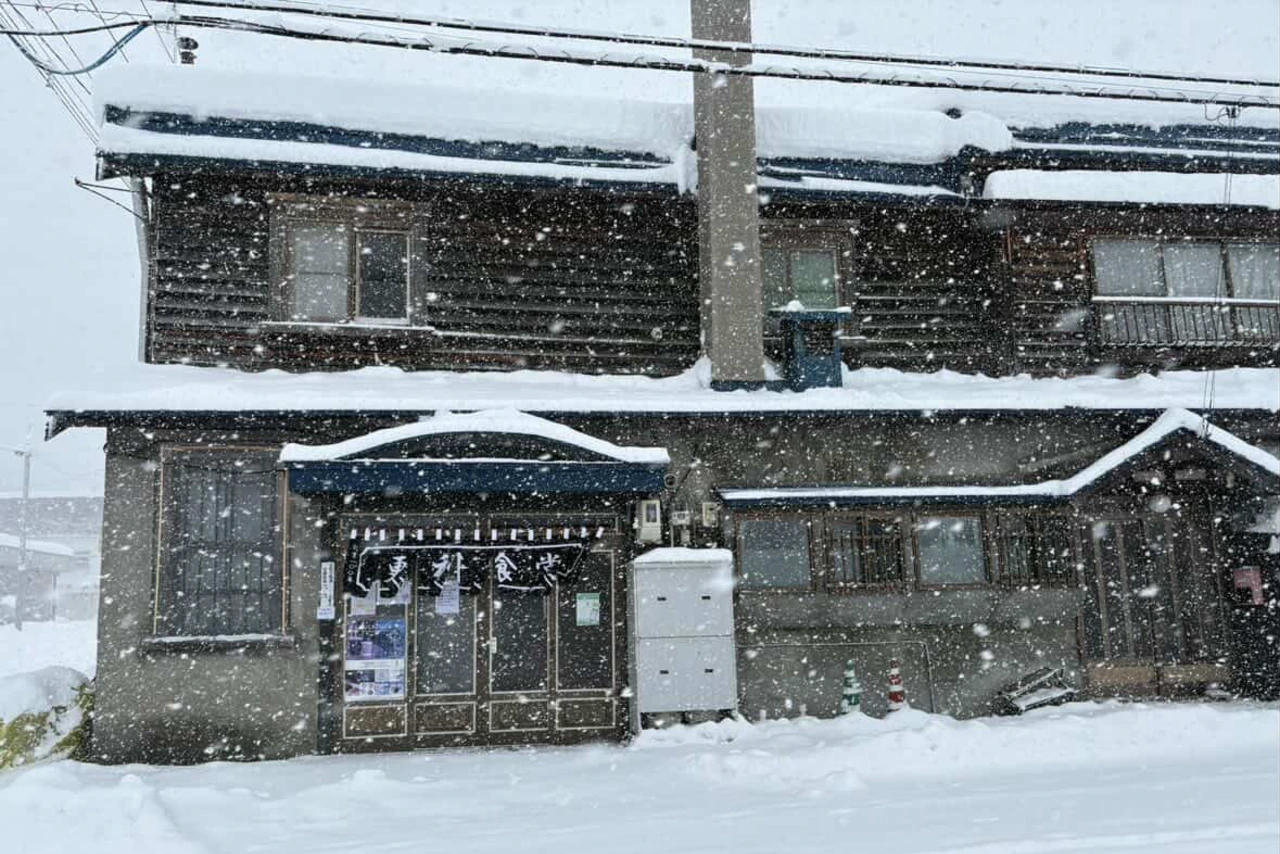 
<span>東京から手を挙げ、北海道の“百年の味”「更科食堂」を継承した男の「覚悟の一言」</span>
