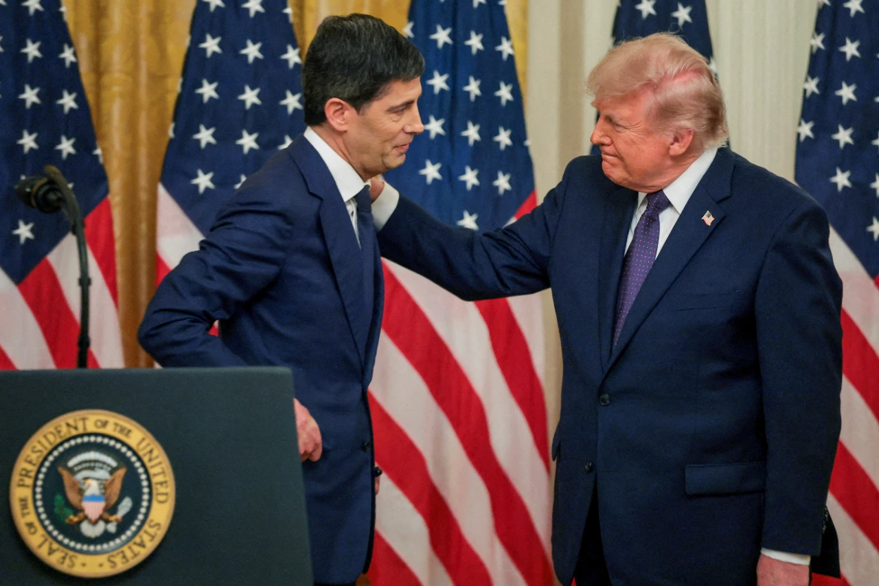 
<span>トランプ大統領の発言とアクション（5月29日～6月4日）：大胆（すぎる？）「プロジェクト2025」FRB改革論の執筆者がウォーシュ議長の「顧問」に就任</span>
