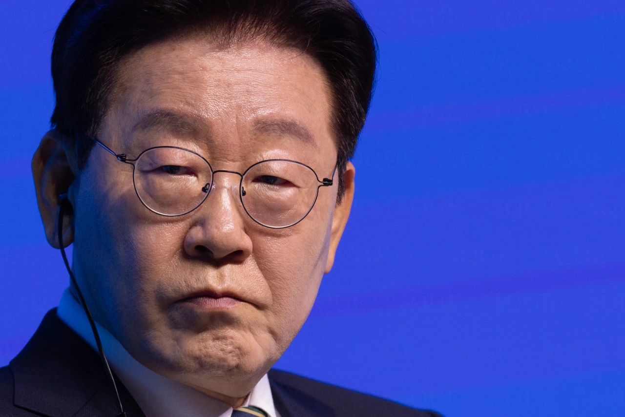 
<span>「半導体依存」「住宅価格高騰」の悪循環で李在明政権の支持率が低下、日韓関係にも悪影響の恐れ</span>
