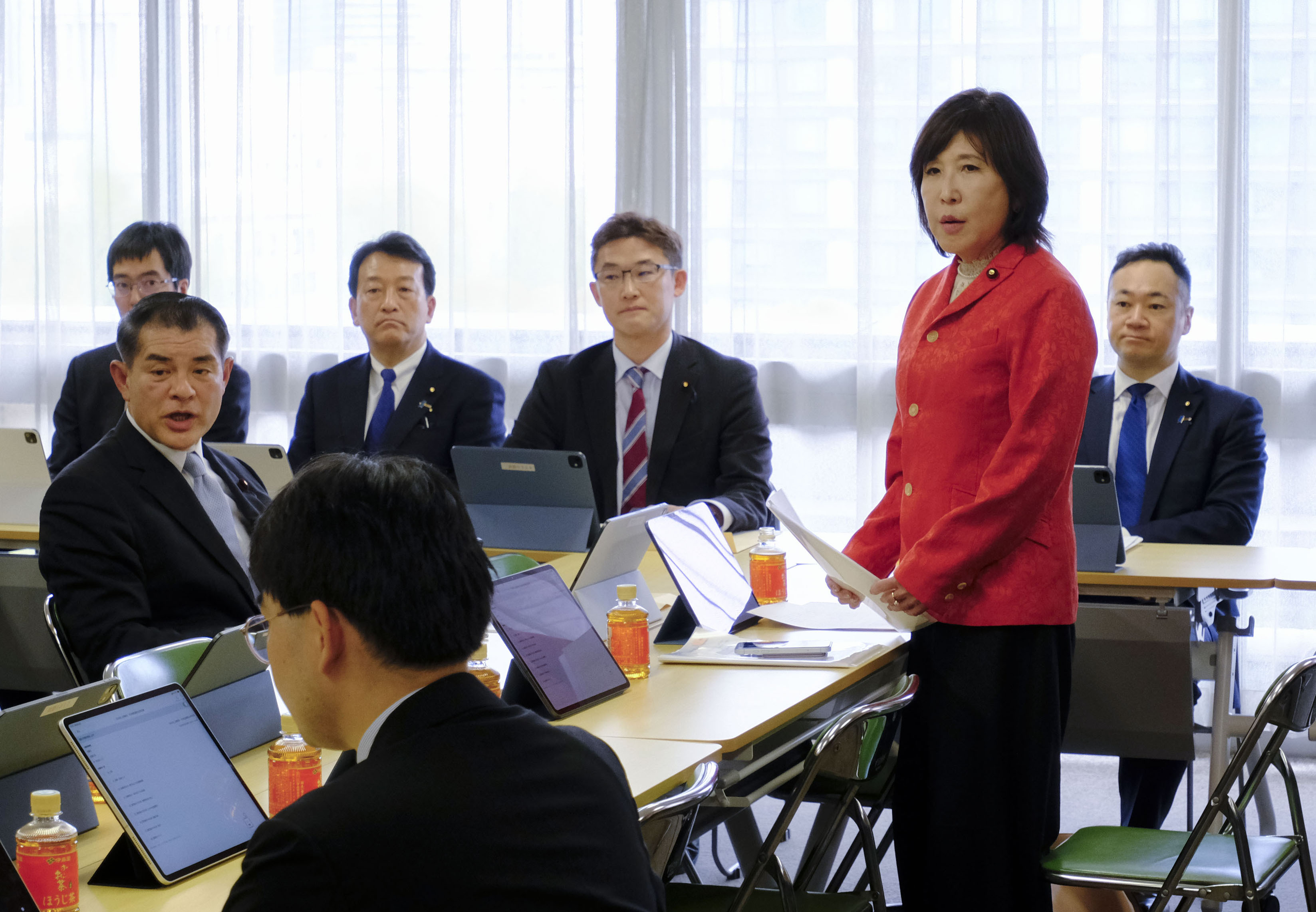 
<span>「それ、聞いてないんだけど」かくして族議員はつくられる――自民党「政務調査会」という密室</span>

