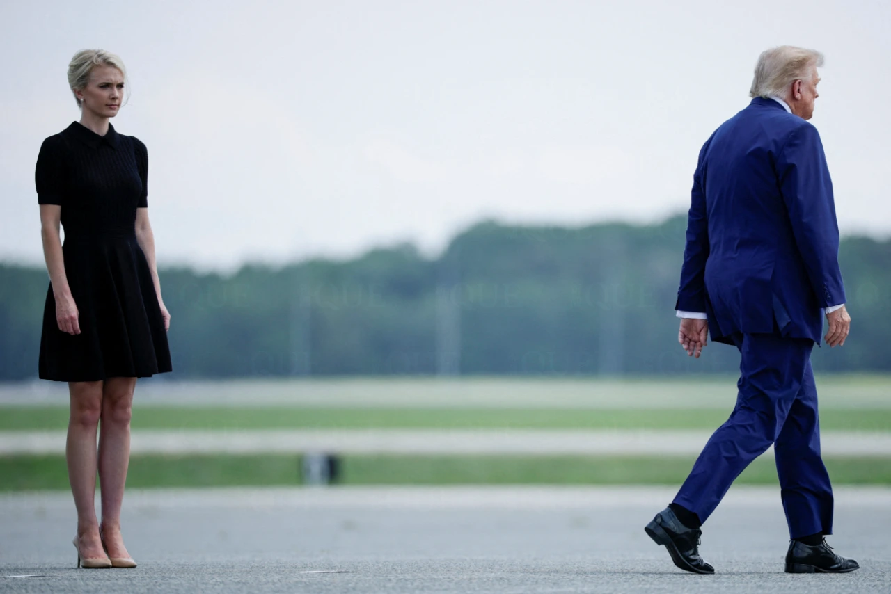 
<span>「彼女だけは離れない」と呟くトランプの関係幻想と物質主義</span>

