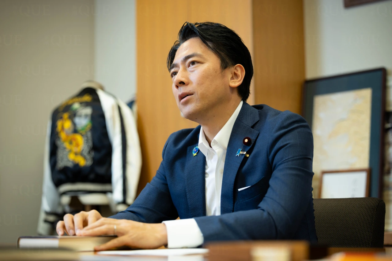 
<span>「日本は平時に最適化されすぎてしまった」防衛大臣・小泉進次郎を動かす「伝説の外交官」の警鐘</span>
