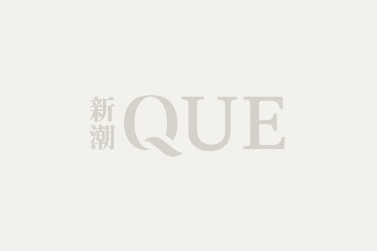 
<span>写真は絶滅するのか　杉本博司の大規模回顧展で示された「滅びの美学」</span>
