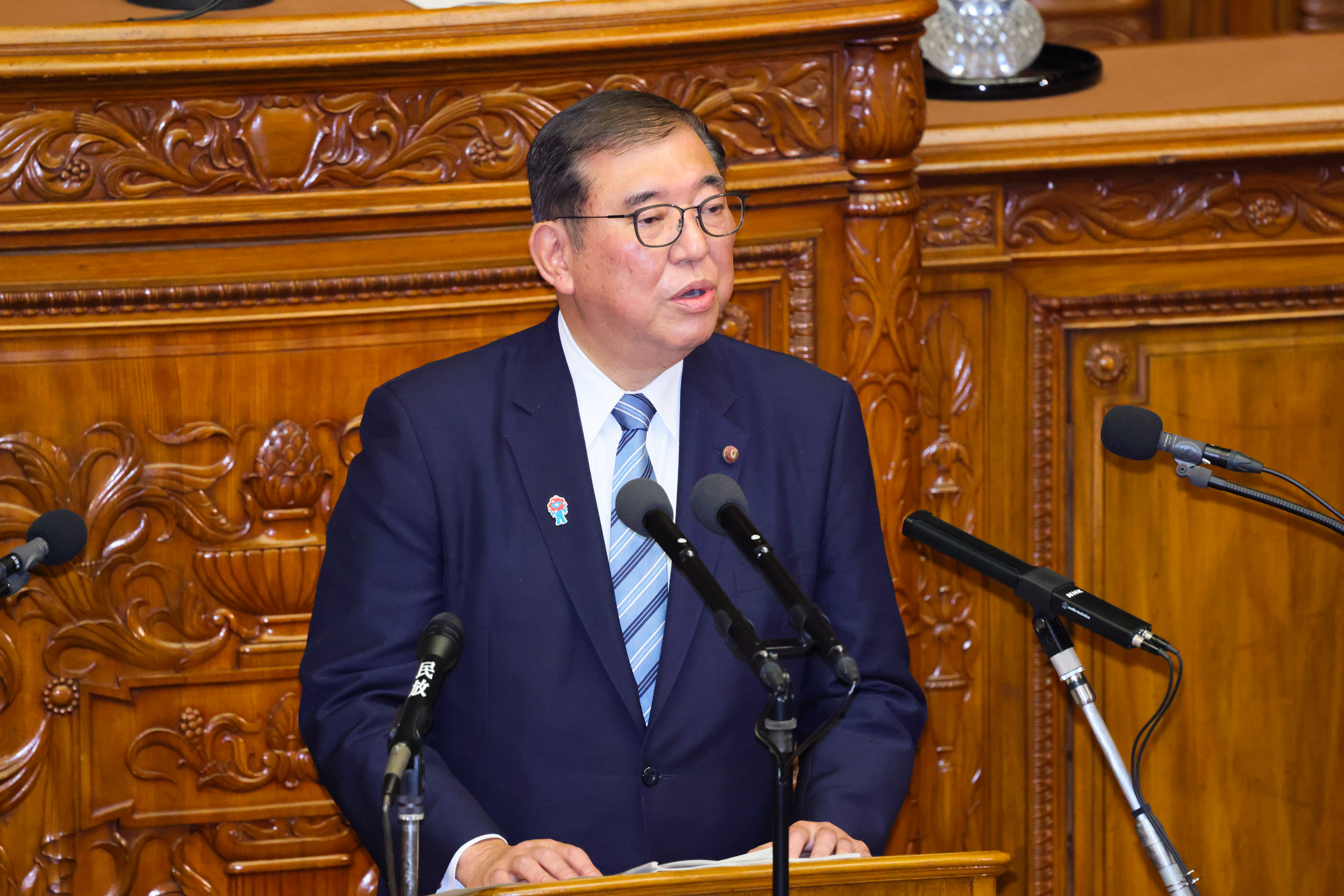 
<span>「選択的夫婦別姓」に揺さぶられる石破総理　自民党保守派と公明党の板挟みに</span>
