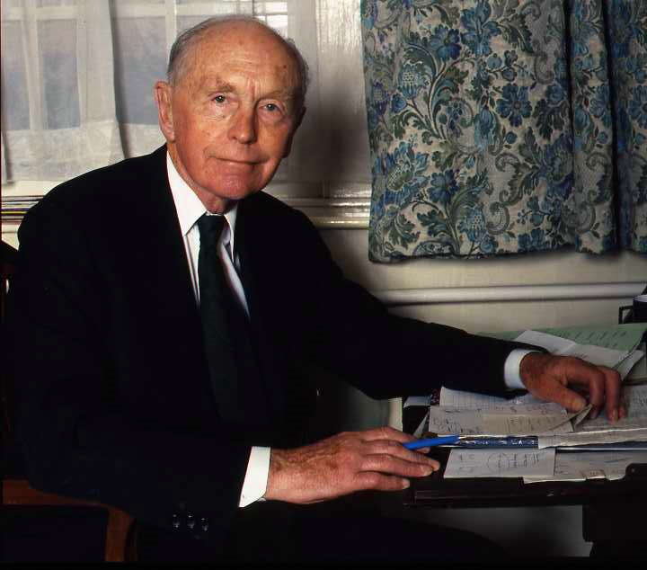 
<span>ヒューム・オブ・ハーセル（一代）男爵</span>
