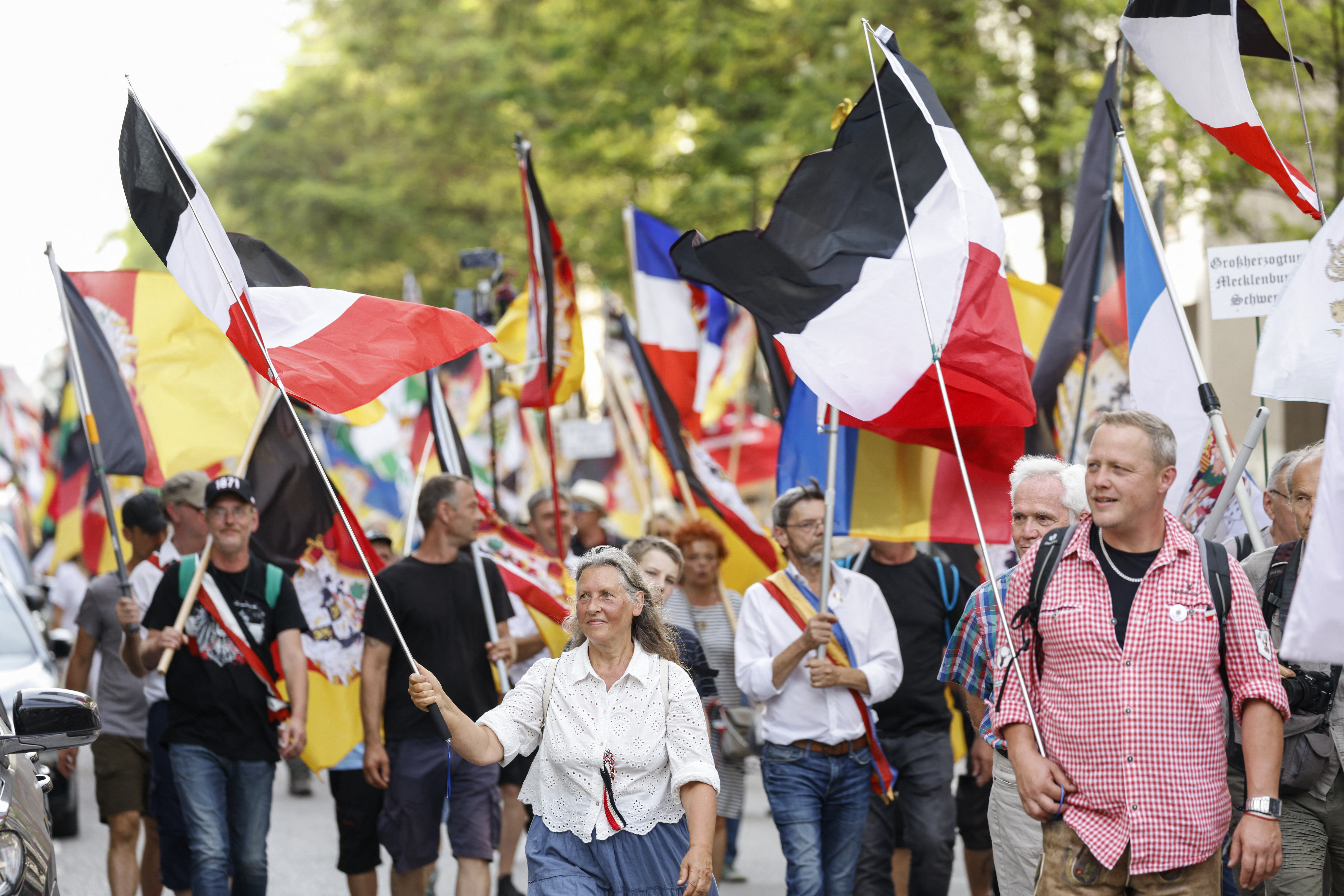 
<span>カルトにも似た反政府勢力　ドイツを揺るがす「ライヒスビュルガー」</span>
