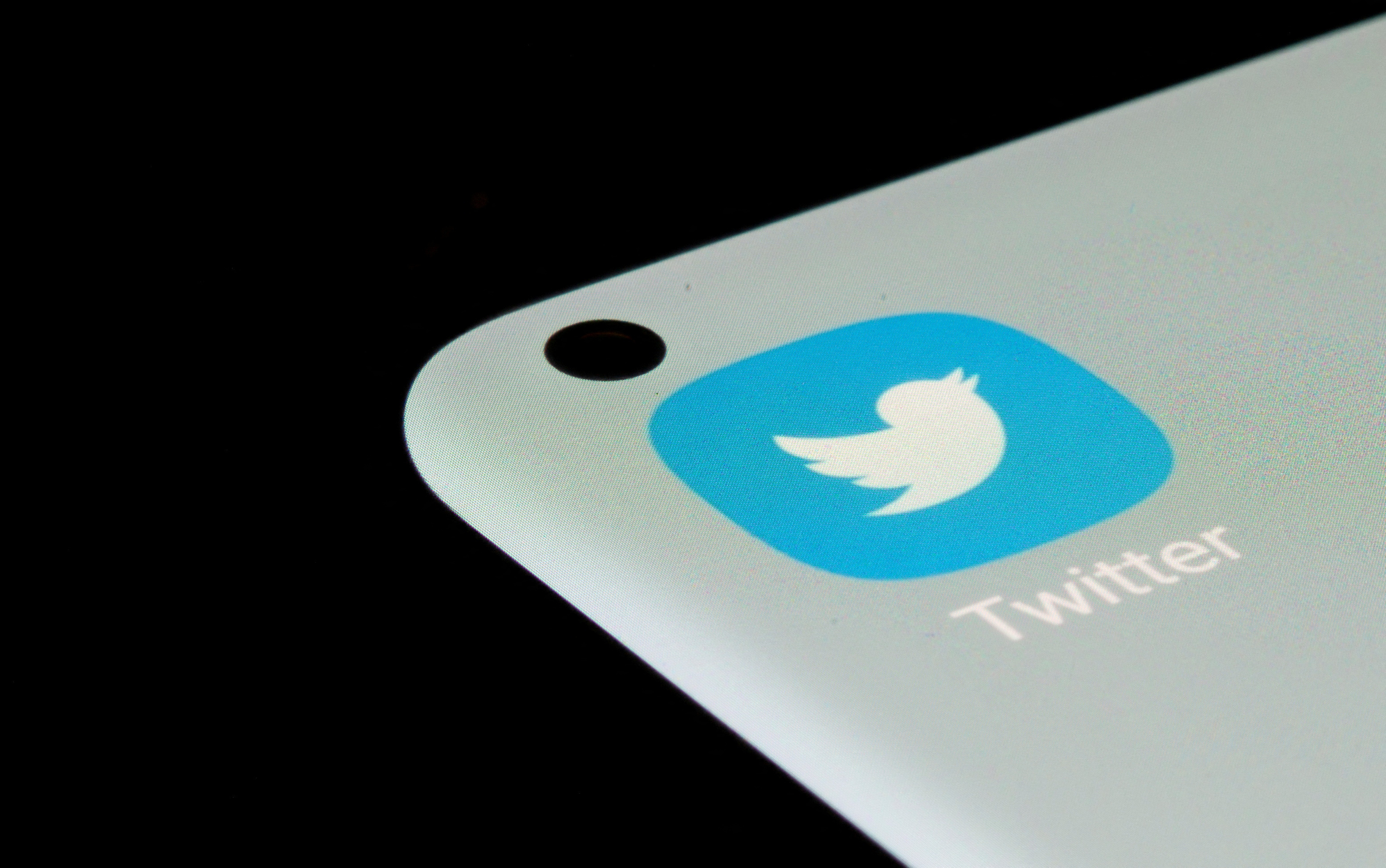 
<span>【Exclusive】ツイッターの内部文書が示す深刻な問題</span>
