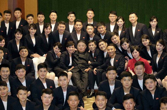 
<span>軍部「新人事」と「お気に入り歌手」で体制引き締め図る金正恩</span>
