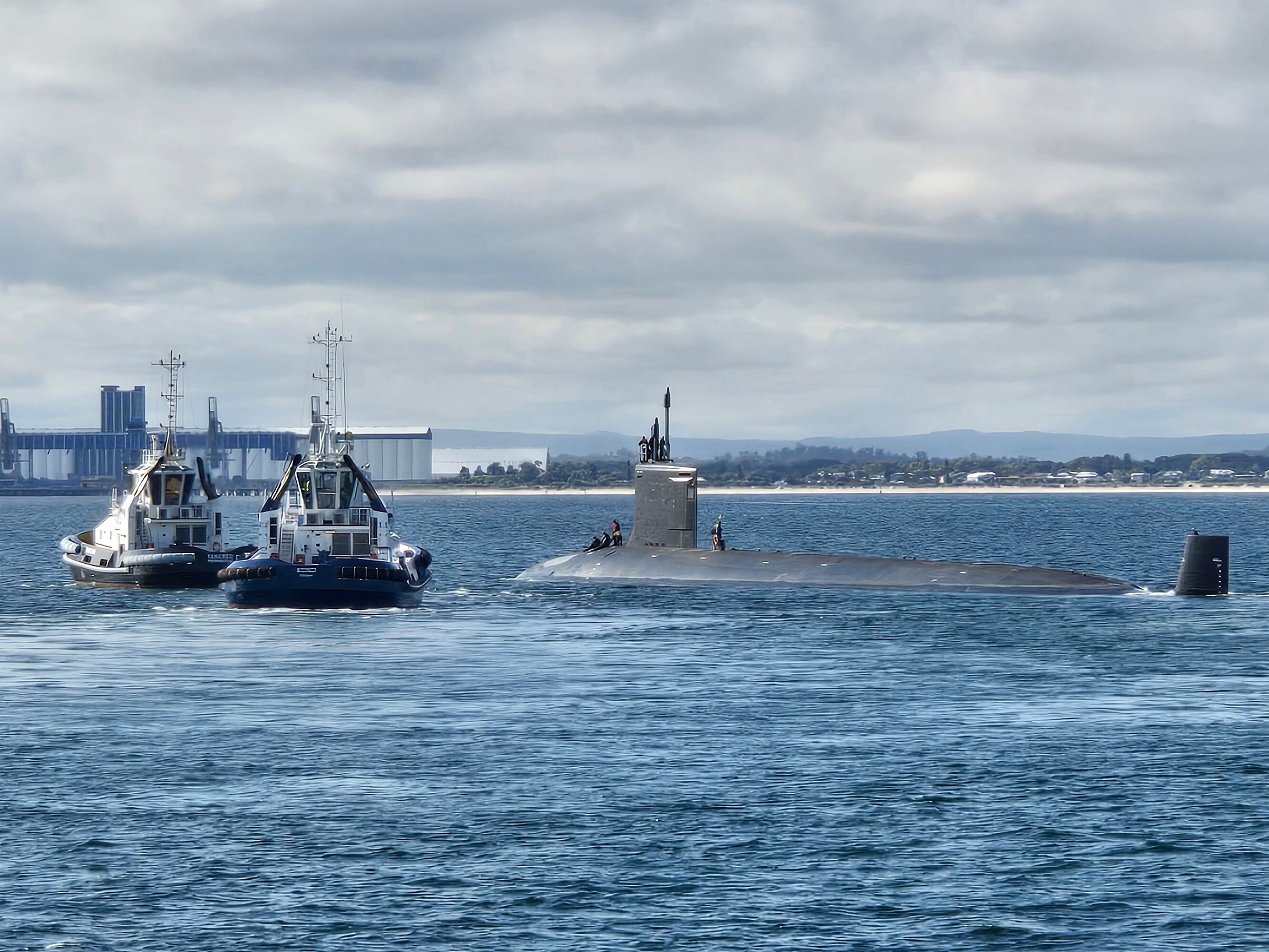 
<span>日本が直面する新たな「核」問題――原子力艦寄港と核兵器「持ち込み」</span>
