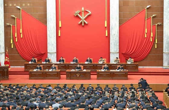 
<span>南北同時ミサイル発射（下）金正恩は12月の「執権10周年」に何を準備するか</span>
