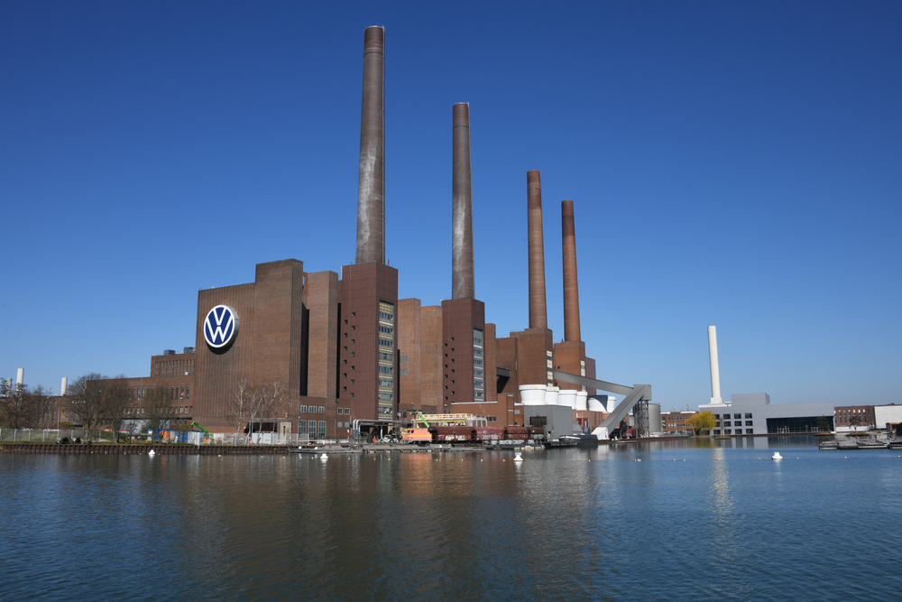 
<span>ドイツ政府「脱・経済最優先」を明確化 ウイグル人権問題でVWへの投資保証を拒否</span>
