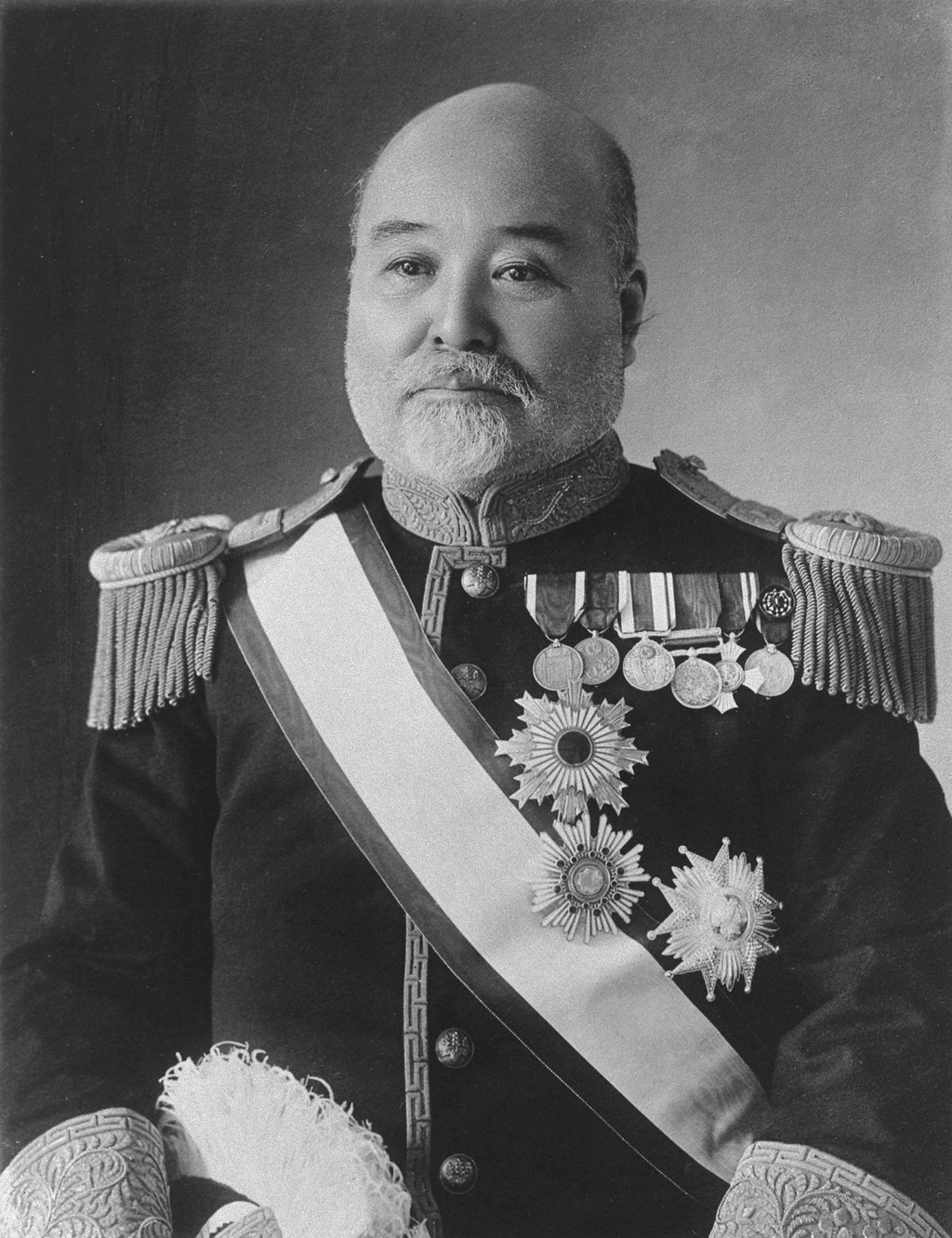 
<span>「国家の命運は目先の軍事力ではなく経済力が決める」――大河ドラマの原作となり得る金融家の生涯</span>
