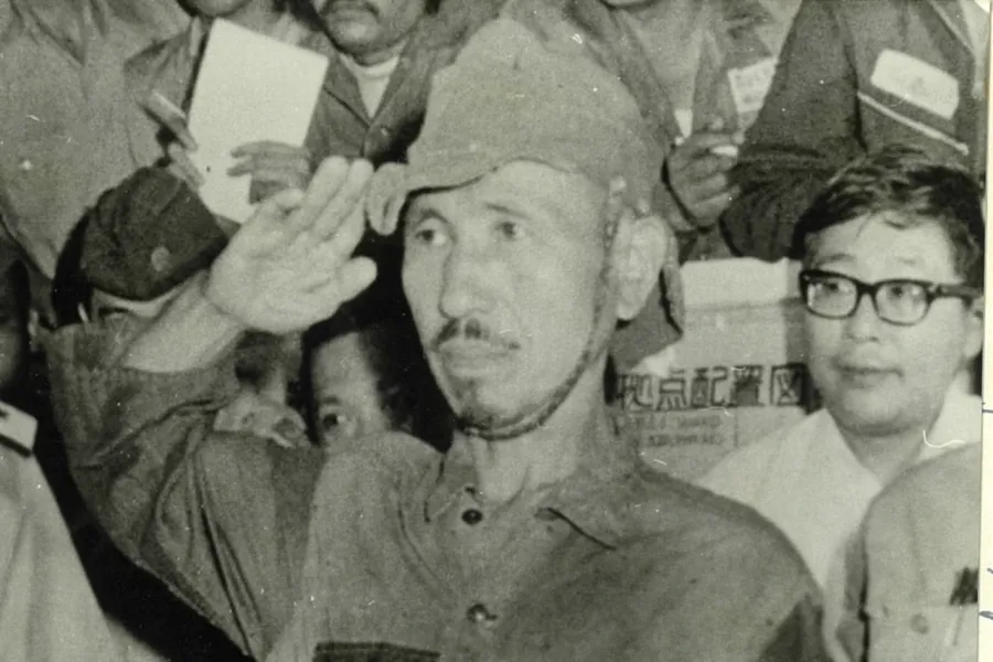 小野田少尉帰還の感動と「天皇会見」【プレイバック「週刊新潮」が報じた事件戦後史】
