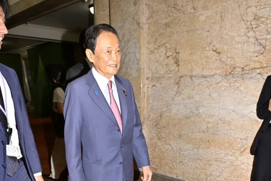 党役員人事・内閣改造を巡る暗闘――「維新一本足打法」の高市首相が仄めかす入閣候補
