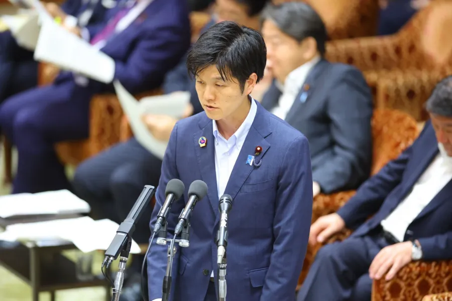 物価高対策に逆行「備蓄米買い戻し」で首相を激怒させた「鈴木農水相」進退への神経戦