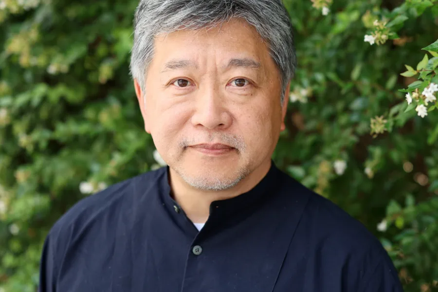 ミニシアター全盛時代からシネコン席巻の現在まで——是枝裕和監督のキャリアから浮かぶ日本映画「綱渡り」のビジネスモデル