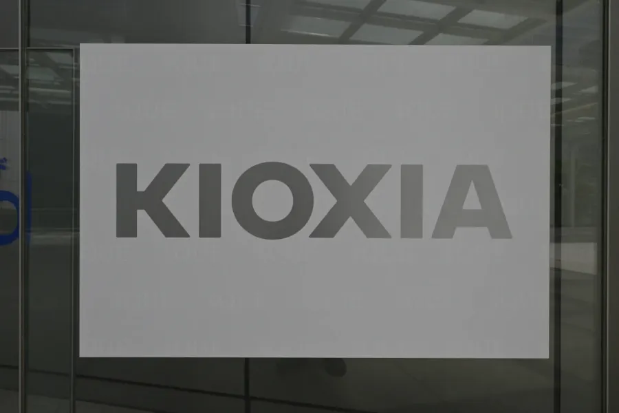 抜け殻と化した「東芝」を翻弄する「キオクシア」という“諸刃の剣”