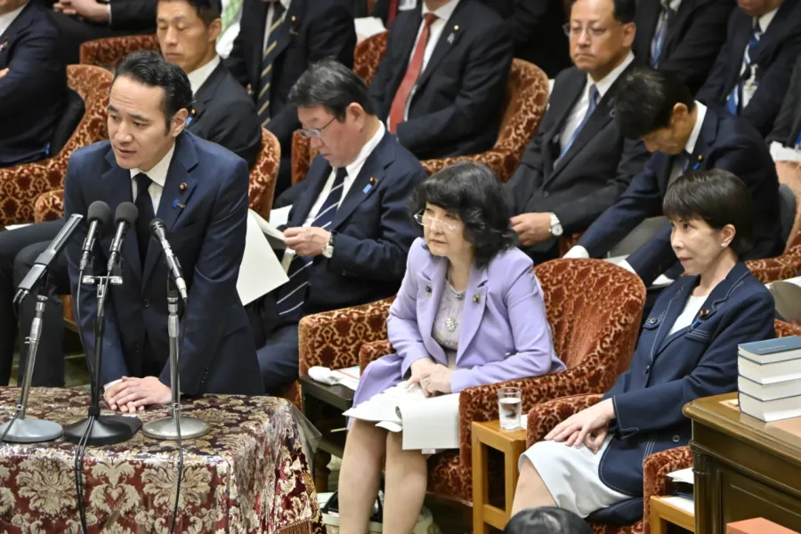 “国家権力の側にいるのは当選した私だ”　高市首相「危機管理不全」を炙り出した「簗農水相」の怨念