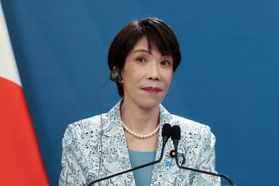 看板政策サナエノミクスは誤解されているのか　「リフレ否定」騒動の背後に「経済ブレーン」の確執