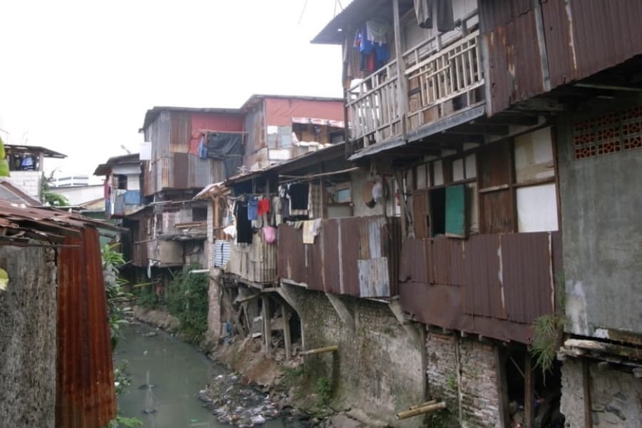 インドネシアの住民参加型スラム改善と「まちづくり」の展開
