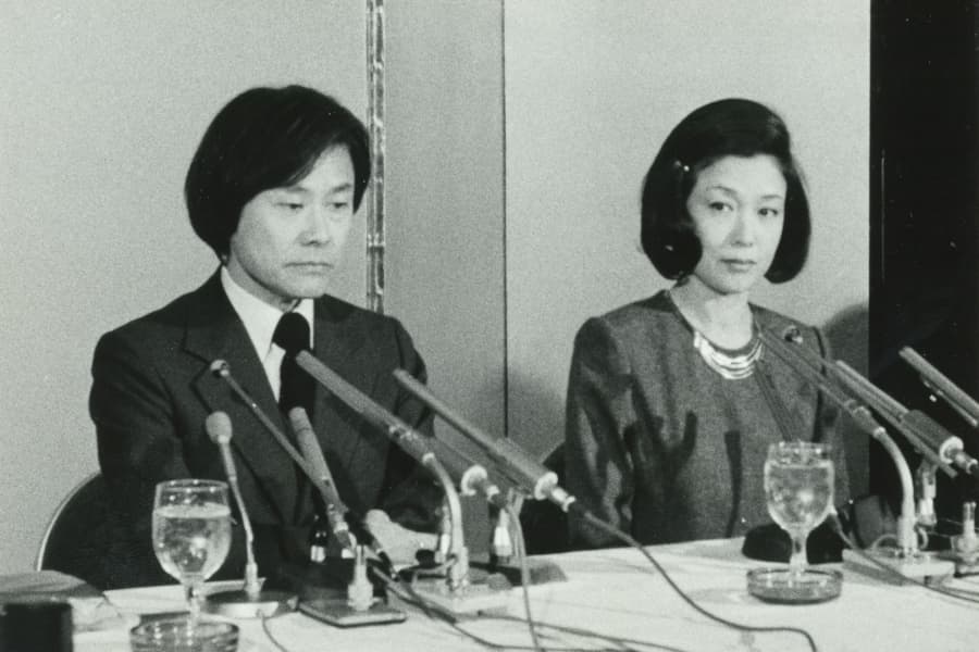 近来の大型恋愛と囃される若尾文子さんと黒川紀章氏【プレイバック「週刊新潮」が報じた事件戦後史】
